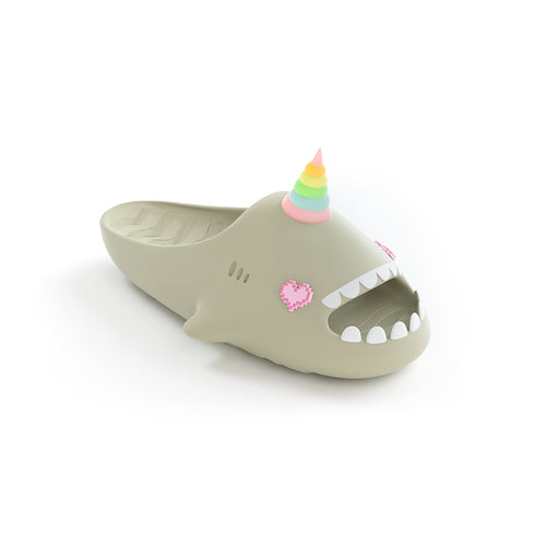 Sharkicks Pro - ユニコーン、ピクセルハートの目