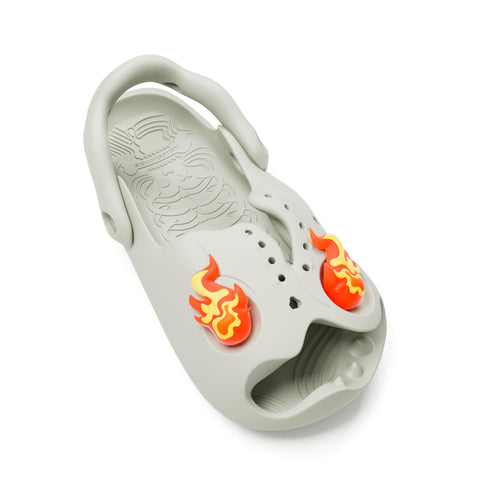 「Mr Skully」用の燃える頭蓋骨アクセサリー