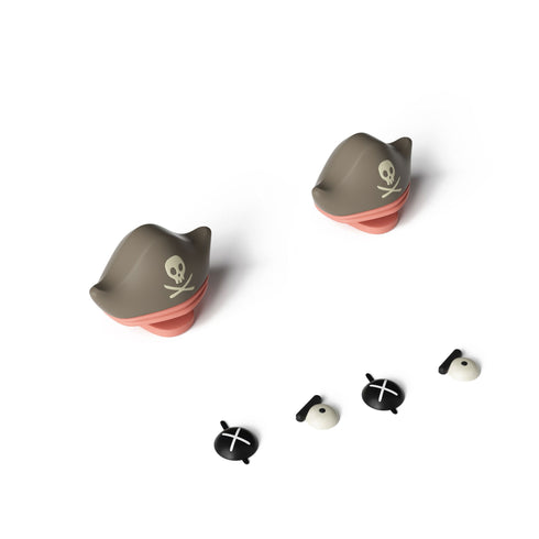 「Sharkicks Pro」用の海賊シャークフィンとアイズ