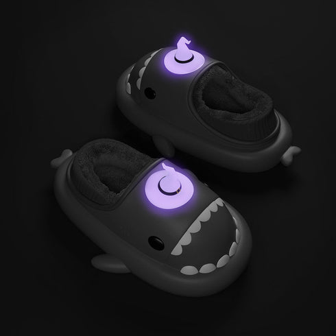 Sharkicks Basic - 冬、魔女帽子、ヒールラップ