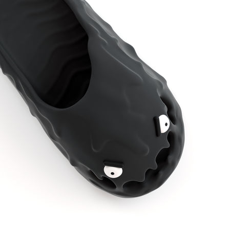 Oozeform Slideの怒っている目