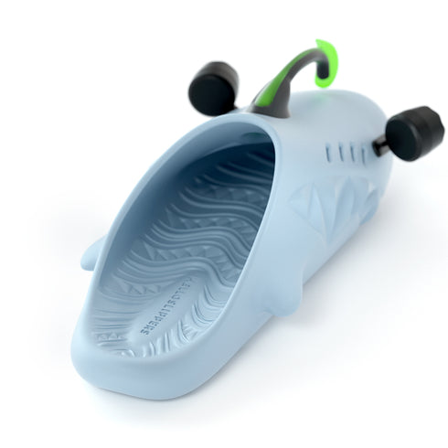 Sharkicks Pro Mule - アンコウ、懐中電灯