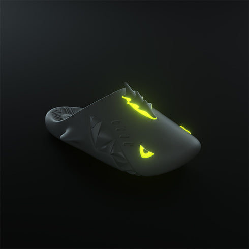 Sharkicks Pro Mule - 激しい稲妻ドラゴン