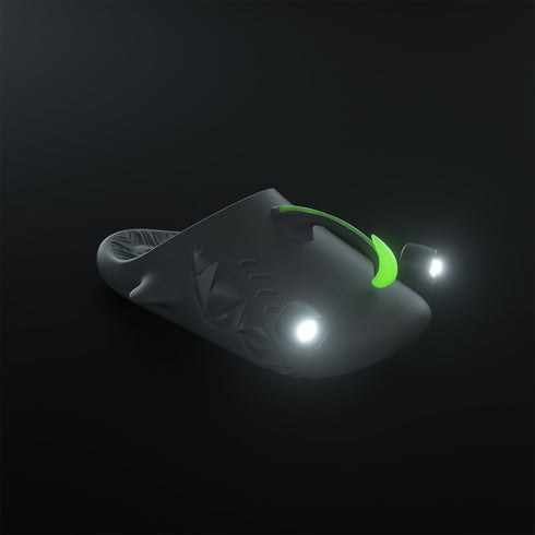 Sharkicks Pro Mule - アンコウ、懐中電灯