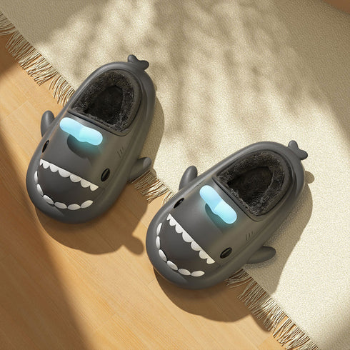 Sharkicks Basic - 冬、クジラが水を噴出する、ヒールラップ